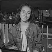 Profesora de Español Lengua Materna y Lengua Extranjera